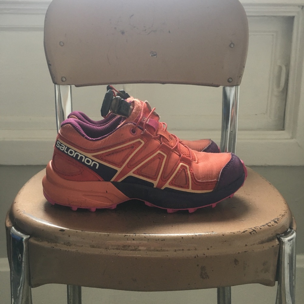 Salomon Speedcross kids trail running shoes